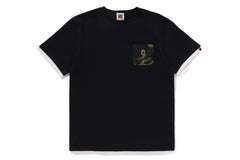 1ST CAMO POCKET COLLEGE TEE