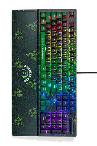 【 BAPE X RAZER 】NEON CAMO BLACKWIDOW V3