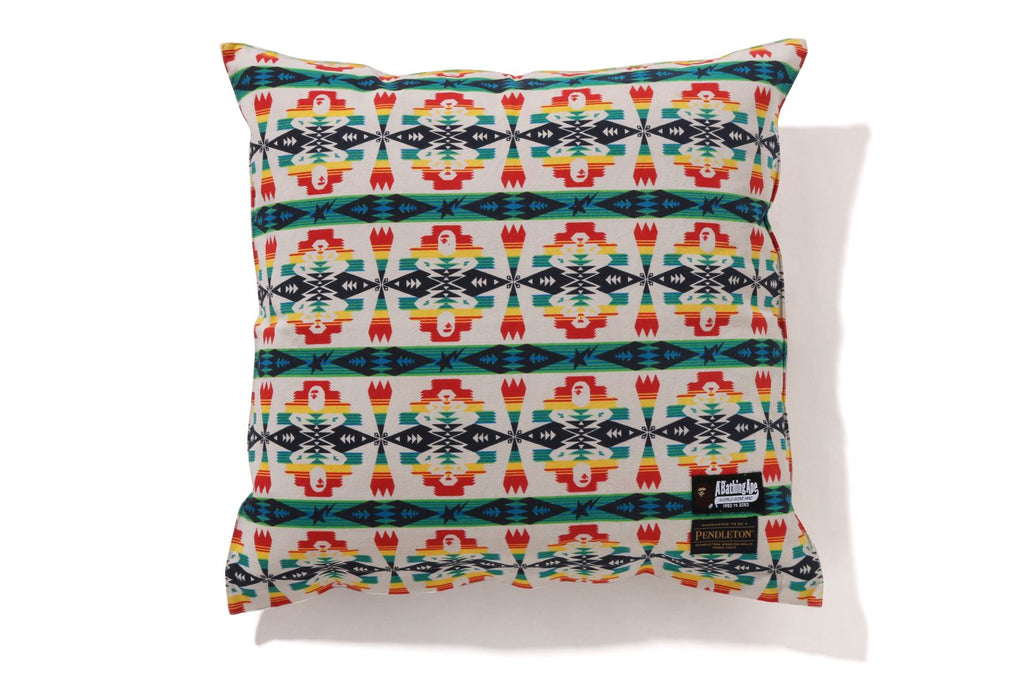 【 BAPE X PENDLETON 】CUSHION
