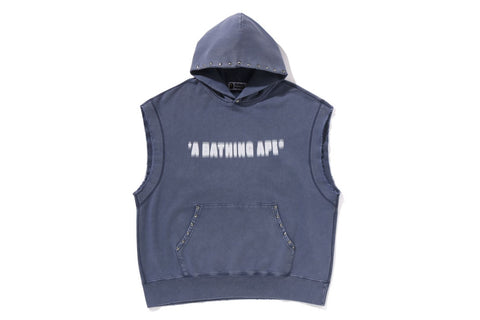 STUDDED GARMENT DYE LOGO SLEEVELESS PULLOVER HOODIE