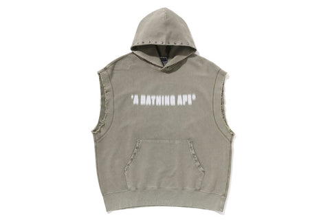 STUDDED GARMENT DYE LOGO SLEEVELESS PULLOVER HOODIE