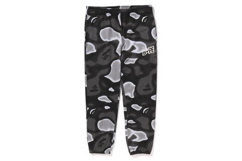 LIQUID CAMO BAPE STA SWEAT PANTS