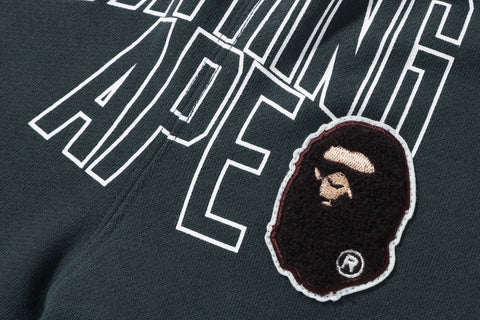 APE HEAD PATCH CARGO SWEAT SHORTS