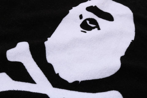 APE CROSSBONE  SPORTS TOWEL