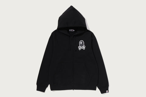 APE CROSSBONE ONE POINT ZIP HOODIE